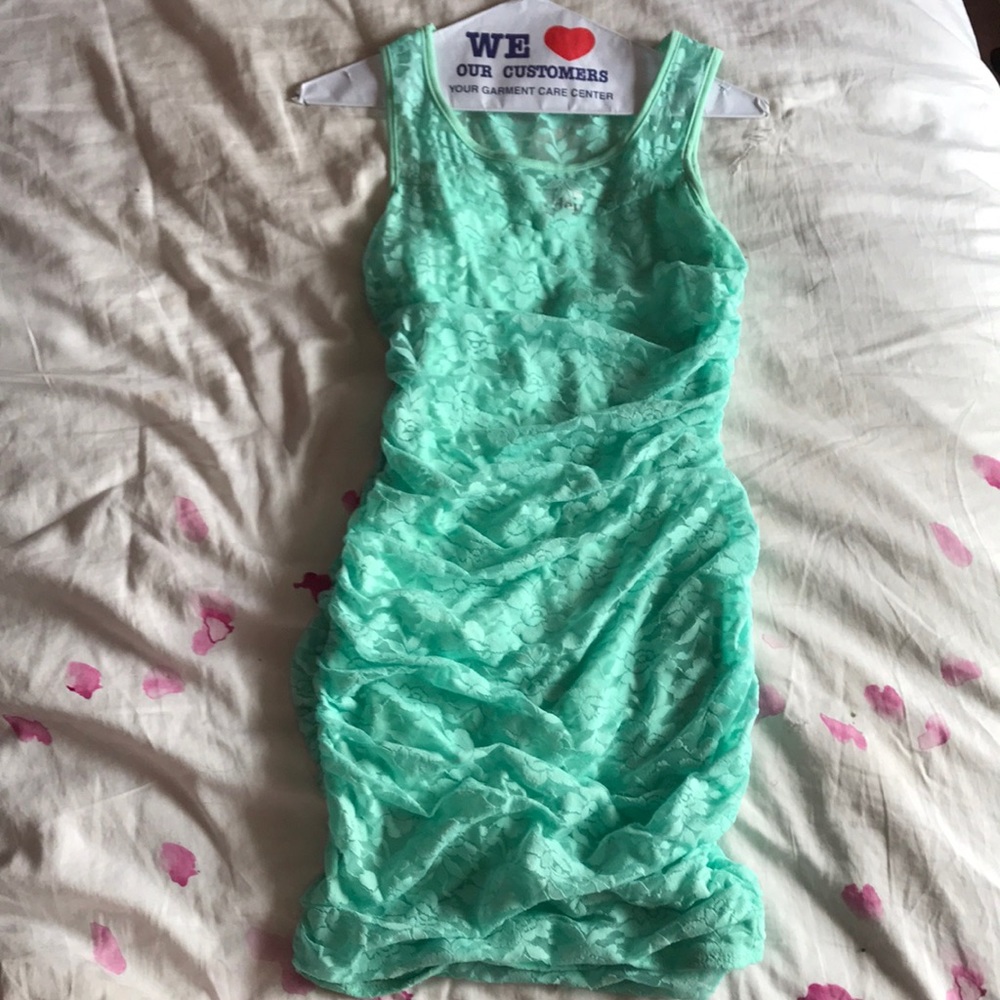 Dress - Picture 2 of 2